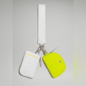 Lululemon Dual Pouch Wristlet 🤍💚